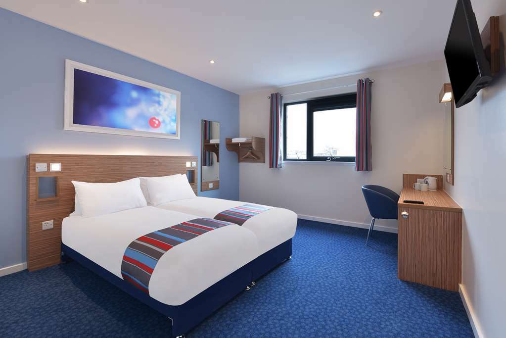 Travelodge Liverpool Docks Habitación foto